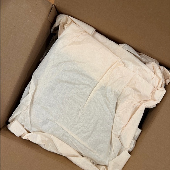 Portland Leather Mystery Tote Box Tamarindo New in original Box - Picture 6 of 16